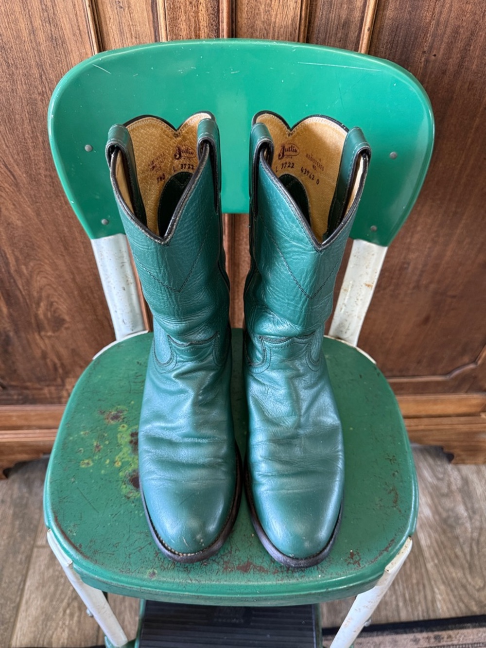 Justin’s Green Leather Women’s Western Boots